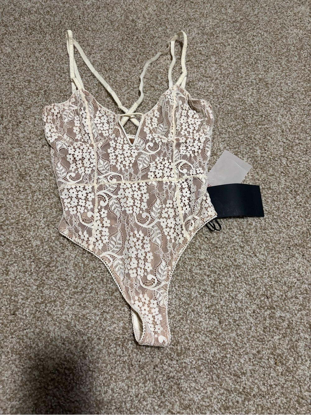 Elle Rêve Ivory Floral Lace Teddy Bodysuit